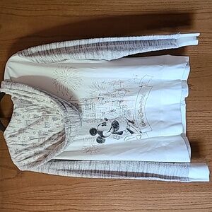 Walt Disney World White Hoodie With Castle Size XL